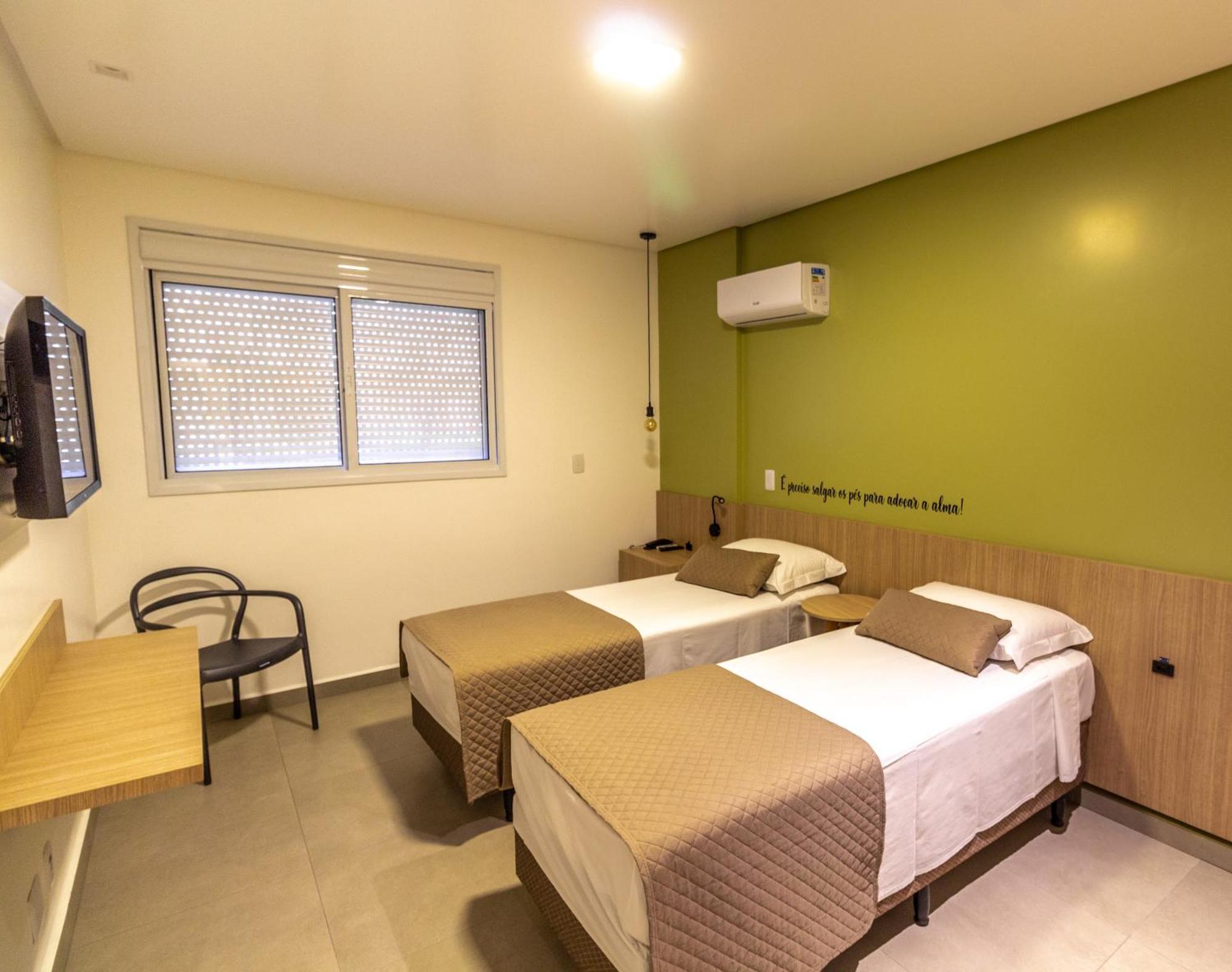 Hotel & Pousada Favareto Florianopolis Ruang foto